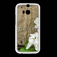 Coque HTC One M8 Fleurs sur fond en bois