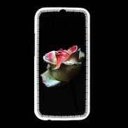 Coque HTC One M8 Belle rose sur fond noir PR