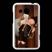 Coque HTC Desire 200 Bébé dormant sur une bassine