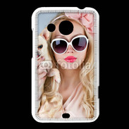 Coque HTC Desire 200 Femme glamour avec chihuahua