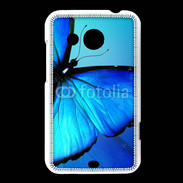 Coque HTC Desire 200 Papillon sur fond bleu