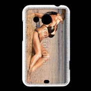 Coque HTC Desire 200 Femme brune en bikini à la plage