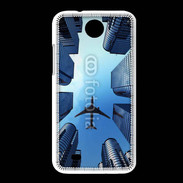 Coque HTC Desire 300 Avion de ligne au dessus des immeubles