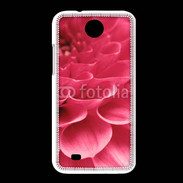 Coque HTC Desire 300 Pétale rose zoomé