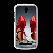 Coque HTC Desire 500 Chaussures et menottes