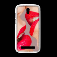 Coque HTC Desire 500 Bouche sexy Lesbienne et rouge à lèvres gloss