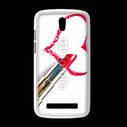 Coque HTC Desire 500 Coeur avec rouge à lèvres