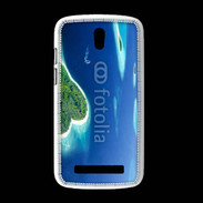 Coque HTC Desire 500 île en former de cœur au milieu de la mer