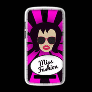 Coque HTC Desire 500 Miss Fashion Brune