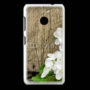 Coque Nokia Lumia 530 Fleurs sur fond en bois
