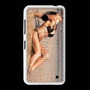 Coque Nokia Lumia 635 Femme brune en bikini à la plage