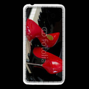 Coque Huawei Y550 Escarpins rouges sur piano