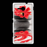Coque Sony Xpéria SP Fleurs et galet