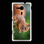 Coque Sony Xpéria SP Ecureuil avec des noisettes