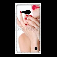 Coque Nokia Lumia 735 Sexy et glamour bouche rouge à lèvre et vernis à ongles rouges