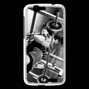 Coque Huawei Ascend G7 Femme sur un banc de musculation