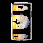 Coque LG L80 Danseuse yoga temple couché de soleil