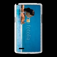 Coque LG L80 Femme sirotant un cocktail face à la mer