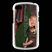 Coque Blackberry Q10 Bébé dormant sur des livres