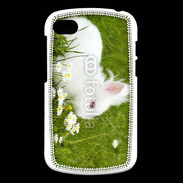 Coque Blackberry Q10 Lapin blanc dans l'herbe