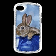 Coque Blackberry Q10 Lapin dans un mug bleu