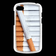 Coque Blackberry Q10 Fond avec cigarettes