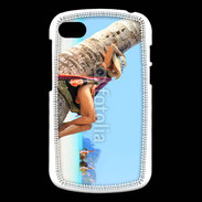 Coque Blackberry Q10 Sieste contre un palmier sur la plage