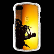 Coque Blackberry Q10 Femme biker au couché de soleil