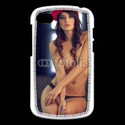 Coque Blackberry Q10 Charmante brune avec casquette rouge