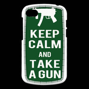 Coque Blackberry Q10 Keep Calm Take a gun Vert