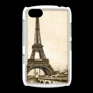 Coque BlackBerry 9720 Tour Eiffel Vintage en noir et blanc