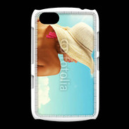 Coque BlackBerry 9720 Femme à chapeau de plage
