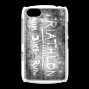 Coque BlackBerry 9720 Triathlon en noir et blanc 25