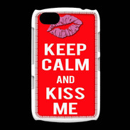 Coque BlackBerry 9720 Keep Calm Kiss me Rouge