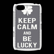 Coque BlackBerry 9720 Keep Calm Be lucky Gris