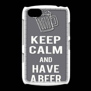 Coque BlackBerry 9720 Keep Calm Have a beer Gris