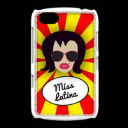 Coque BlackBerry 9720 Miss Latina Brune