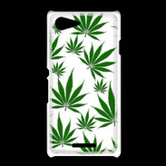 Coque Sony Xpéria E3 Feuille de cannabis sur fond blanc