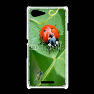 Coque Sony Xpéria E3 Coccinelle sur une feuille