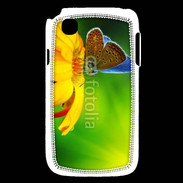 Coque LG L40 Papillon posé sur une fleur