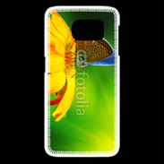 Coque Samsung Galaxy S6 edge Papillon posé sur une fleur