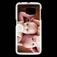 Coque Samsung Galaxy S6 Bébés avec biberons