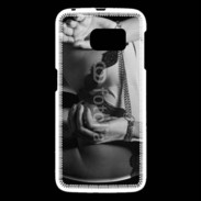 Coque Samsung Galaxy S6 Mains liées