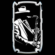 Coque Blackberry 8520 Saxophoniste en noir et blanc 2