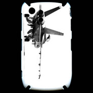 Coque Blackberry 8520 Avion de chasse F18 en noir et blanc