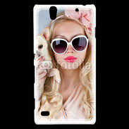 Coque Sony Xperia C4 Femme glamour avec chihuahua
