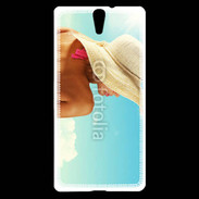 Coque Sony Xperia C5 Femme à chapeau de plage