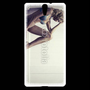 Coque Sony Xperia C5 Femme sexy pensante en lingerie