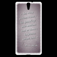 Coque Sony Xperia C5 Les vieux Violet Citation Oscar Wilde