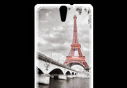 Coque Sony Xperia C5 Tour Eiffel rouge sur fond en noir et blanc